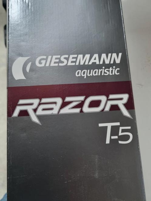 Giesemann RAZOR T-5 armatuur & 2 stuks T-5 24 Watt TL buizen, Dieren en Toebehoren, Vissen | Aquaria en Toebehoren, Nieuw, Verlichting of Verwarming