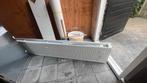 Radiator 40 cm hoog & 220 cm lang - Gebruikt & moet snel weg, Ophalen, 30 tot 80 cm, Radiator, 150 cm of meer