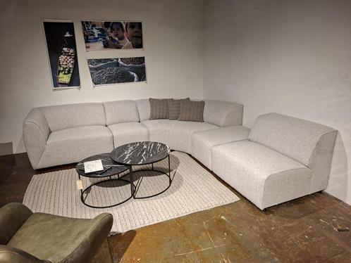 Gave Picasso hoekbank in stof Oasis nu €1399,-, Huis en Inrichting, Banken | Complete zithoeken, Nieuw, Stof, Ophalen