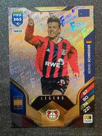 Panini Fifa365 2026 FANS’ FAVOURITE  LEGEND  SCHNEIDER BAYER, Hobby en Vrije tijd, Stickers en Plaatjes, Ophalen of Verzenden