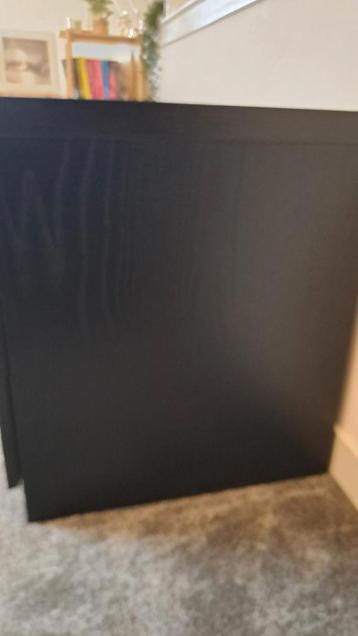 Zwarte Malm bureau (desk)  Ikea - Zo goed als nieuw! - afbeelding 3