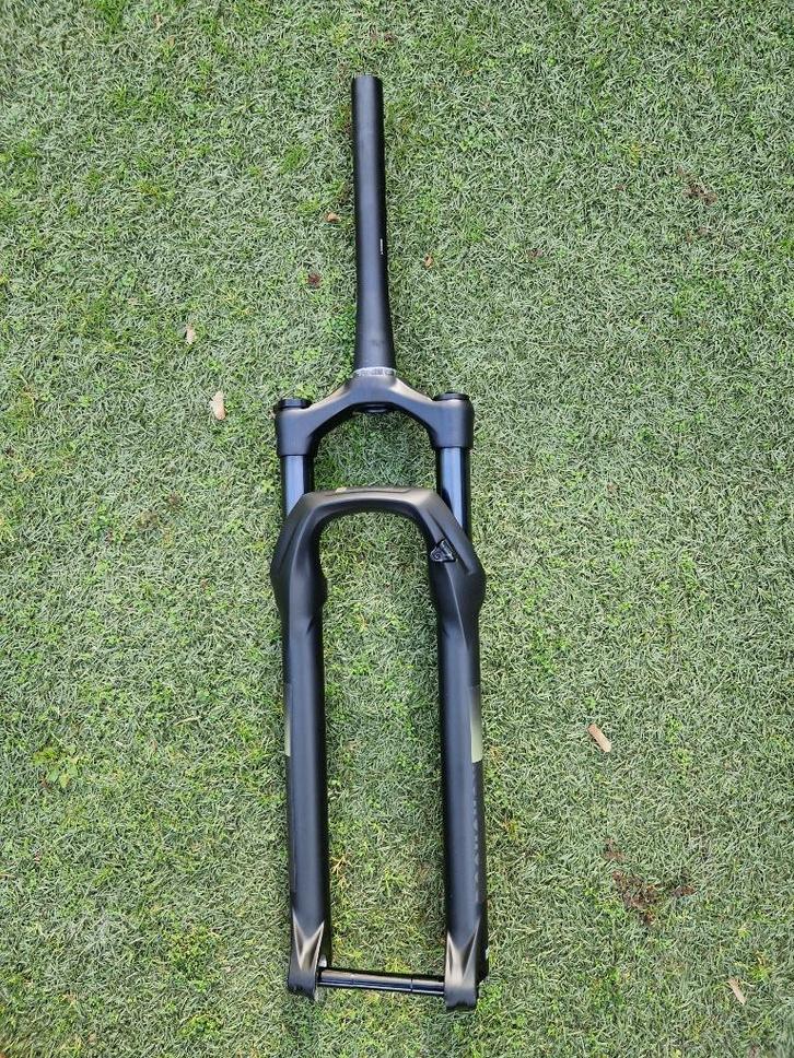 Rockshox Judy Air, Lucht geveerde 29 Voorvorken, Fietsen en Brommers, Fietsonderdelen, Nieuw, Mountainbike, Voorvork, Ophalen