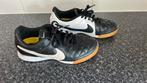 Zaalschoenen nike maat 35.5, Gebruikt, Nike, Overige typen, Ophalen of Verzenden
