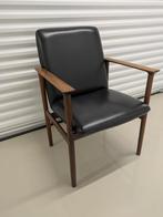 Fauteuil Stoel Vintage Fristho Jaren 60, Huis en Inrichting, Stoelen, Bruin, Ophalen of Verzenden, Zo goed als nieuw, Eén