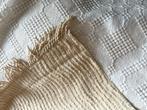 Ecru / beige chenille sprei met franje 150x215, Gebruikt, Beige, Overige typen, Tweepersoons