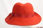 Vintage Dameshoed rood 54 = XS gratis verzenden in Nederland, Ophalen of Verzenden, Gedragen, 55 cm (S, 6⅞ inch) of minder, Hoed