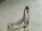 DRAAGARM LINKS VOOR Toyota Yaris III (P13) (01-2010/09-2020), Gebruikt, Toyota