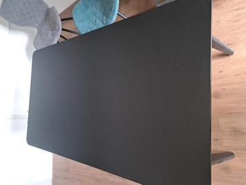 Gratis: Lisabo ikea tafel: deze week ophalen