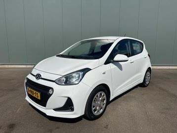 Hyundai i10 1.0i Comfort NAVI | AIRCO | NAP !  beschikbaar voor biedingen