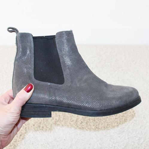 Prachtige Leren Via Vai Enkellaarsjes - s26 (Maat 38) € 85,-, Kleding | Dames, Schoenen, Zo goed als nieuw, Lage of Enkellaarzen