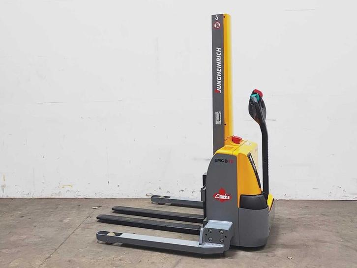 Jungheinrich - 2017 - EMC B10 - Stapelaar, Zakelijke goederen, Machines en Bouw | Heftrucks en Intern transport, Stapelaar, Overige aandrijving