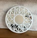 Wandspiegel 50,5 cm doorsnede van Westwing in kunststof wit, Gebruikt, Rond, Ophalen of Verzenden, Minder dan 100 cm