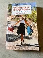Pelgrimstocht op hoge hakken - Monica Vanleke, Boeken, Ophalen of Verzenden, Gelezen, Vanleke