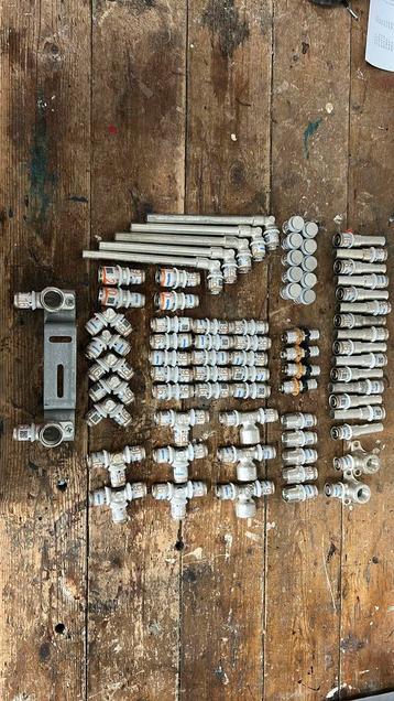 74 uponor perskoppelingen 16mm  beschikbaar voor biedingen