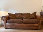 Vintage leren bank met gobelin kussens Chesterfield model, Huis en Inrichting, Gebruikt, 1053ML, Amsterdam, Chesterfield / Koloniaal / Boho lodge / vintage / retro