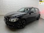 BMW 1-serie 118i Centennial High Executive AUTOMAAT DAK, Auto's, BMW, 65 €/maand, Gebruikt, Zwart, Bedrijf