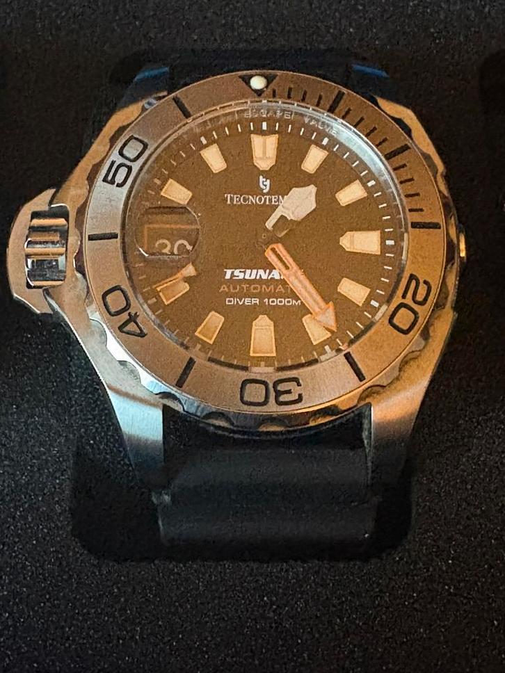 Tecnotempo tsunami seawaves en ocean force, Sieraden, Tassen en Uiterlijk, Horloges | Heren, Zo goed als nieuw, Overige merken