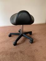 Mooie zwarte zadelkruk / tabouret, Ophalen, In hoogte verstelbaar, Gebruikt