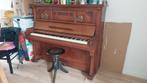 Mooie oude piano, Muziek en Instrumenten, Piano's, Ophalen, Gebruikt, Bruin