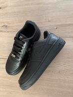 Unisex zwarte Nike sneakers nieuw, Zwart, Nike, Nieuw, Ophalen of Verzenden