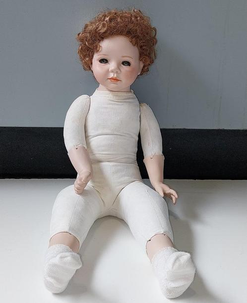 Oude brocante porseleinen pop, lengte 60 cm, Verzamelen, Poppen, Gebruikt, Pop, Ophalen of Verzenden