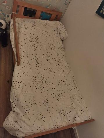 Peuterbed beschikbaar voor biedingen