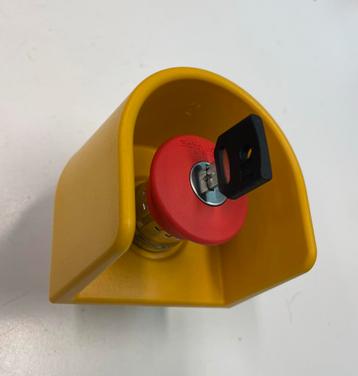 Schneider noodstop knop emergency button beschikbaar voor biedingen