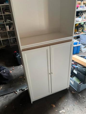 Witte Ikea Billy Oxberg met deuren nieuwprijs 109 euro - afbeelding 2
