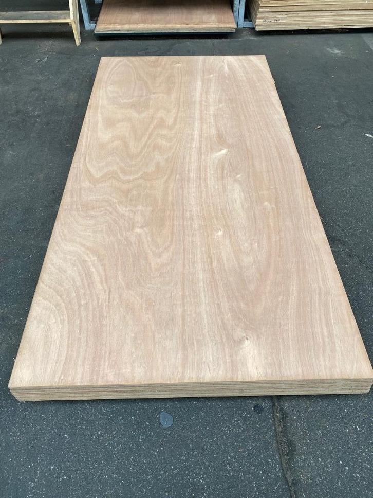 Okoume WBP platen 18 en 40mm, Doe-het-zelf en Verbouw, Platen en Panelen, Nieuw, Hout, Minder dan 20 mm, Ophalen of Verzenden