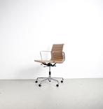 5x Vitra Eames EA 117 Bureaustoel Camel Leer – Aluminium, Niet ingevuld, Niet ingevuld, Ophalen of Verzenden, Zo goed als nieuw