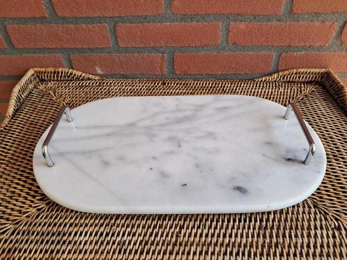 Prachtige marmer dienblad met RVS handvatten., Huis en Inrichting, Woonaccessoires | Dienbladen, Zo goed als nieuw, Overige materialen