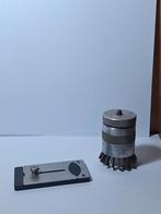 Bergeon glasklemmer (4266) en Bergeon glas plateau (4266), Antiek en Kunst, Antiek | Gereedschap en Instrumenten, Ophalen of Verzenden