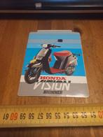 Honda vision brommer, Ophalen of Verzenden, Zo goed als nieuw