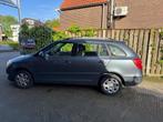 Skoda Fabia Combi 1.2 TSI Ambition, Auto's, Skoda, Te koop, Zilver of Grijs, Benzine, Gebruikt