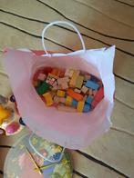 Blokken  cabriolet, klok en bromtol.ALLES VOOR 3EURO, Kinderen en Baby's, Ophalen, Zo goed als nieuw