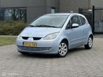 Mitsubishi Colt 1.3 BENZINE  NIEUWE APK  114.000 KM !, Voorwielaandrijving, Gebruikt, 750 kg, Blauw