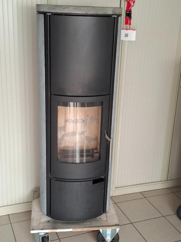 HOUTKACHElS TEGEL EN SPEKSTEEN,HOGER SEGMENT, TOPMERKEN., Huis en Inrichting, Kachels, Gebruikt, Vrijstaand, Houtkachel, Hout