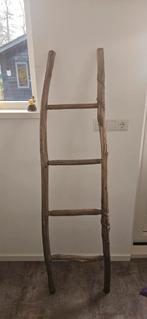 Decoratie ladder, Doe-het-zelf en Verbouw, Ladders en Trappen, Ophalen, Zo goed als nieuw, Minder dan 2 meter