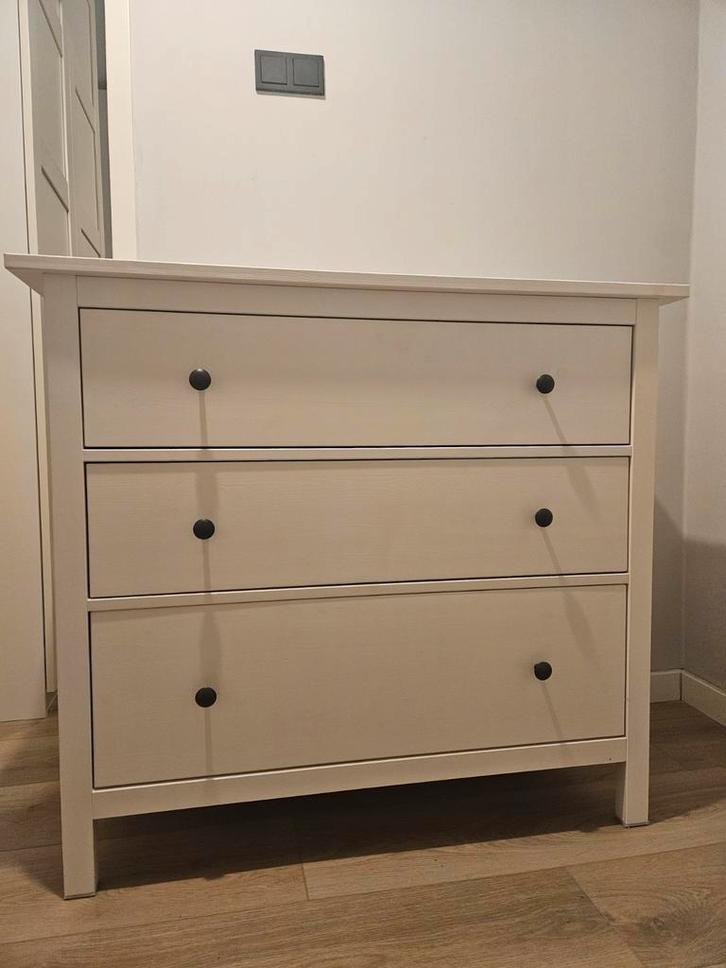 HEMNES Commode / Kast - Wit inclusief verschoningskussen, Huis en Inrichting, Kasten | Ladekasten, Gebruikt, Minder dan 100 cm