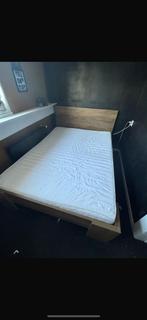 140x200 Bedframe incl lattenbodem en matras, Huis en Inrichting, Slaapkamer | Boxsprings, Ophalen, Tweepersoons, 140 cm, Zo goed als nieuw