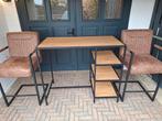 Bartafel met 2 Barkrukken., 2 krukken, Ophalen, Zo goed als nieuw, 60 tot 90 cm