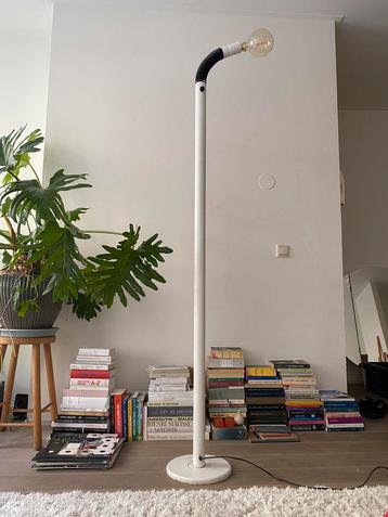 Vintage staande vloerlamp Targetti, italiaans design beschikbaar voor biedingen