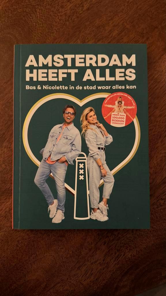 Amsterdam Heeft Alles - Reisgids, Boeken, Reisgidsen, Zo goed als nieuw, Reisgids of -boek, Benelux, Overige merken, Budget, Ophalen of Verzenden