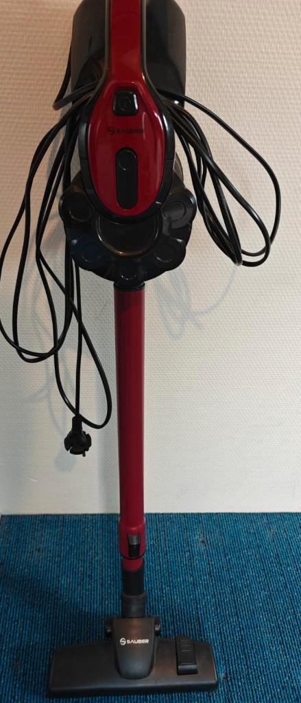 Vacuum, Witgoed en Apparatuur, Stofzuigers, Zo goed als nieuw, Stofzuiger, 1200 tot 1600 watt, Reservoir, Ophalen