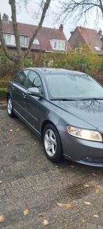 Volvo S40 2.0 2010 Grijs, Auto's, Volvo, Origineel Nederlands, Te koop, Zilver of Grijs, 5 stoelen