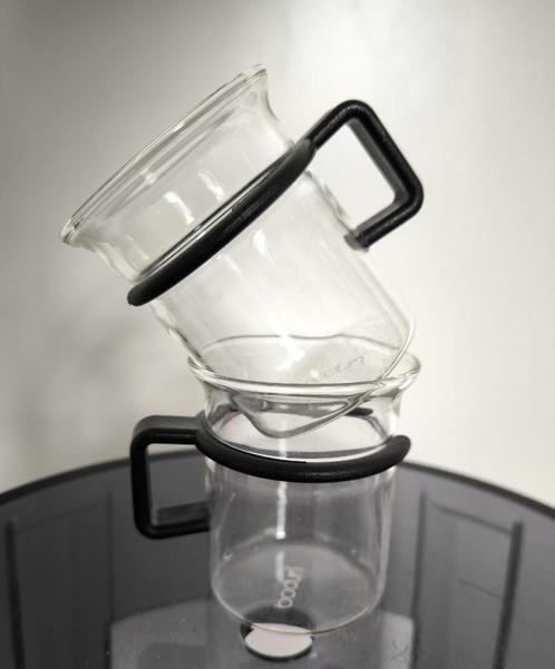 2 Bodum Thee of Koffieglazen Switzerland, Huis en Inrichting, Keuken | Servies, Zo goed als nieuw, Kop(pen) en/of Schotel(s), Overige stijlen