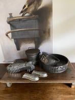 Brocante oude springvormen/poffert/bakblikken vis, Ophalen of Verzenden