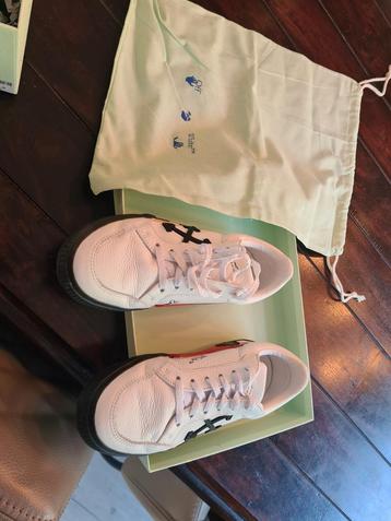 Off White leren sneakers maat 36 beschikbaar voor biedingen
