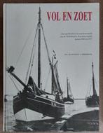 Visserij boeken: 50 jaar Urker vissersschepen e.a., Ophalen of Verzenden, 20e eeuw of later, Gelezen