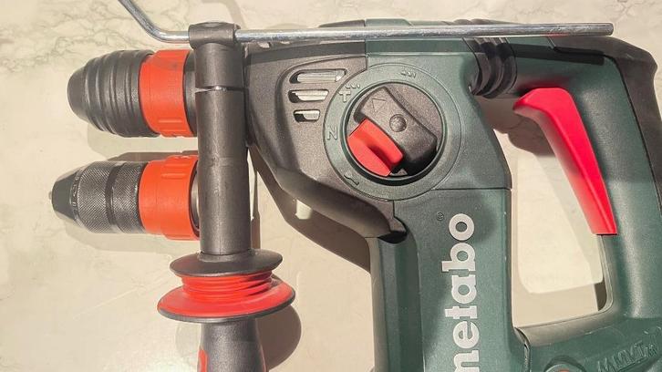 Metabo KHE 3251 Combihamer + Quick snelspanboorhouder, Doe-het-zelf en Verbouw, Gereedschap | Boormachines, Nieuw, Boor- en/of Breekhamer